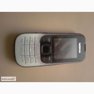 Продаю телефон Нокиа 2330С-2 в отличном состоянии.Румыния