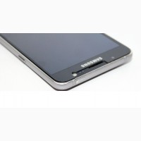 Смартфон Samsung J5