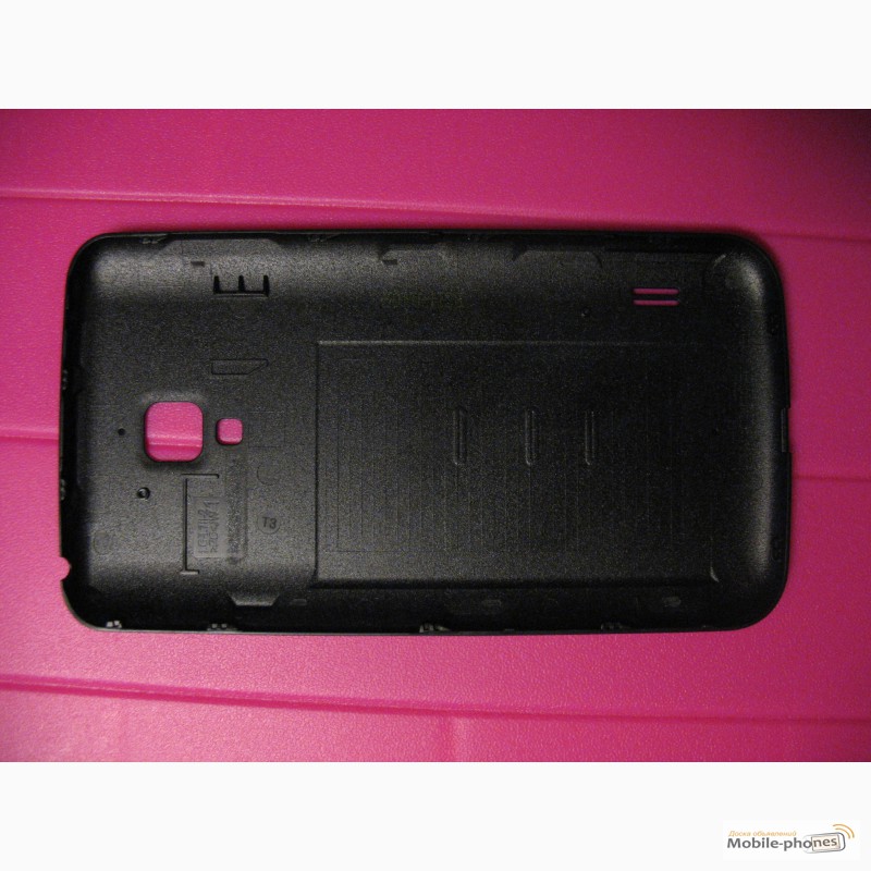 Фото 2. Крышка батареи задняя, корпуса LG P715 черная, красная