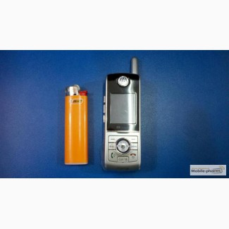 Миниатюрный CDMA телефон Motorola MS400