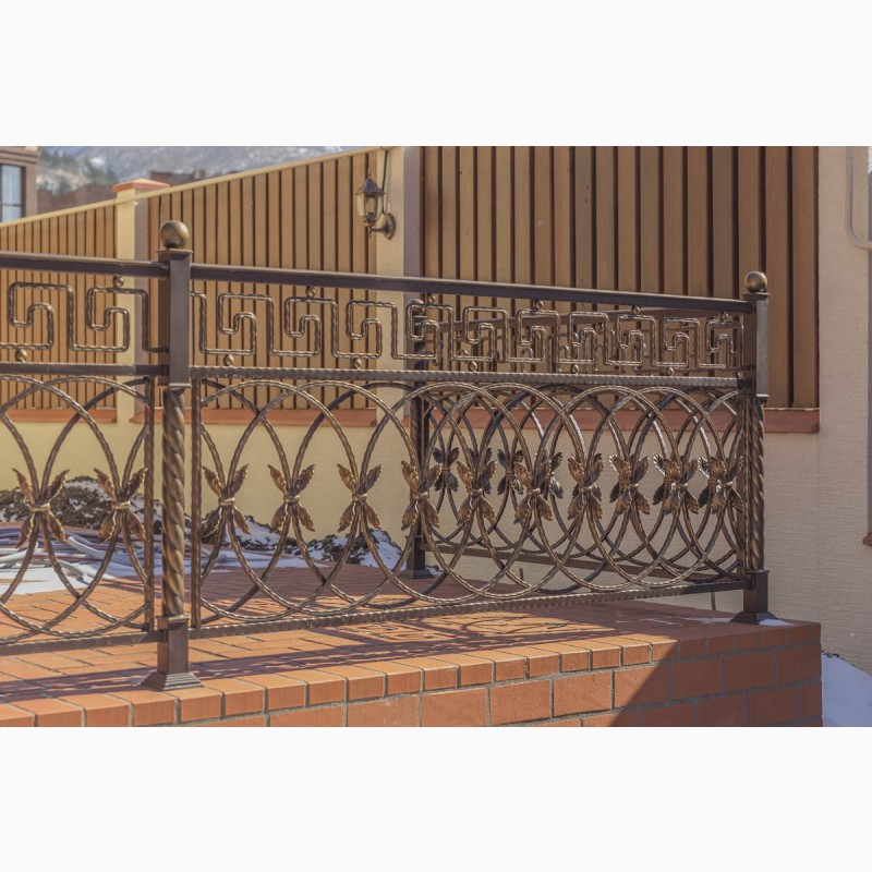 Фото 18. Кованые и сварные балконные перила (ограждения для балкона)