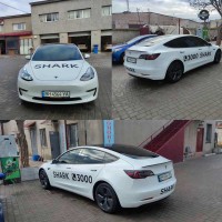 Потрібен водій на Tesla в Одесі. Відчуй швидкість майбутнього