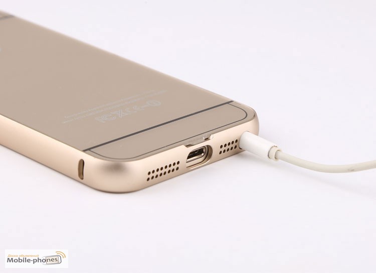 Чехол- на Iphone 5 5S -Gold - Новый