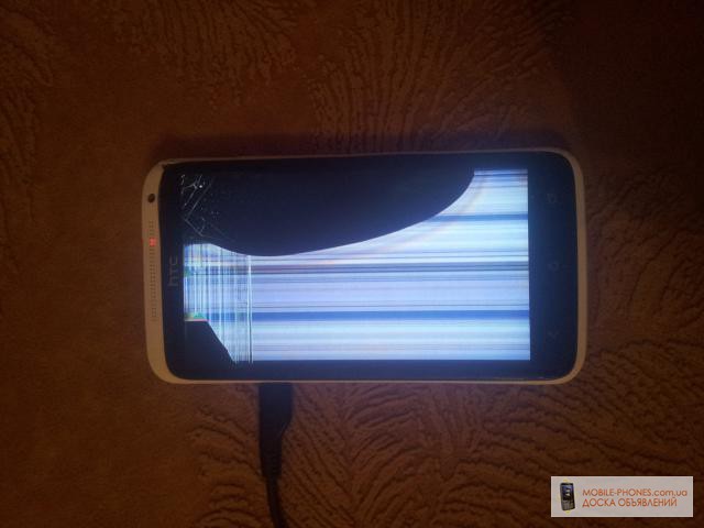 Продам HTC One X на запчасти (разбит экран и тачвиз) состояние РАБОЧЕЕ, КИЕВ