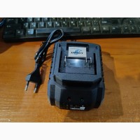 Зарядное устройство Makita 21v/2 Ah